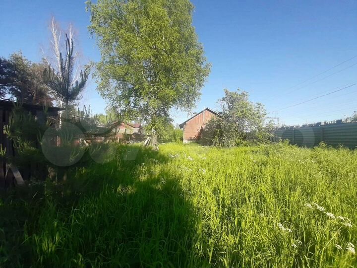 Дом 40,5 м² на участке 1 сот.