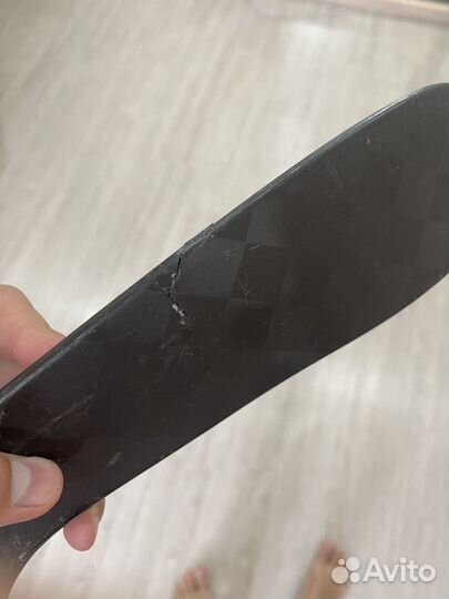 Клюшки хоккейные сломанные