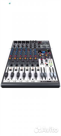 Микшерный пульт Behringer xenyx X1204USB