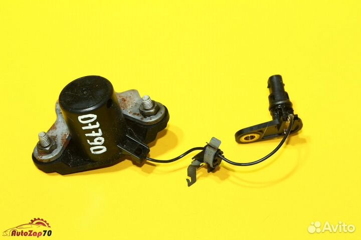 S500 W222 Датчик уровня масла двигателя