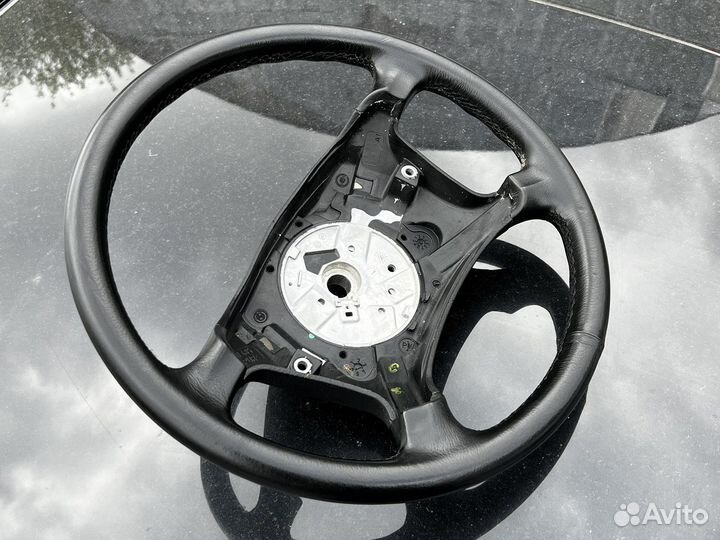 Руль дорестайлинг BMW E38