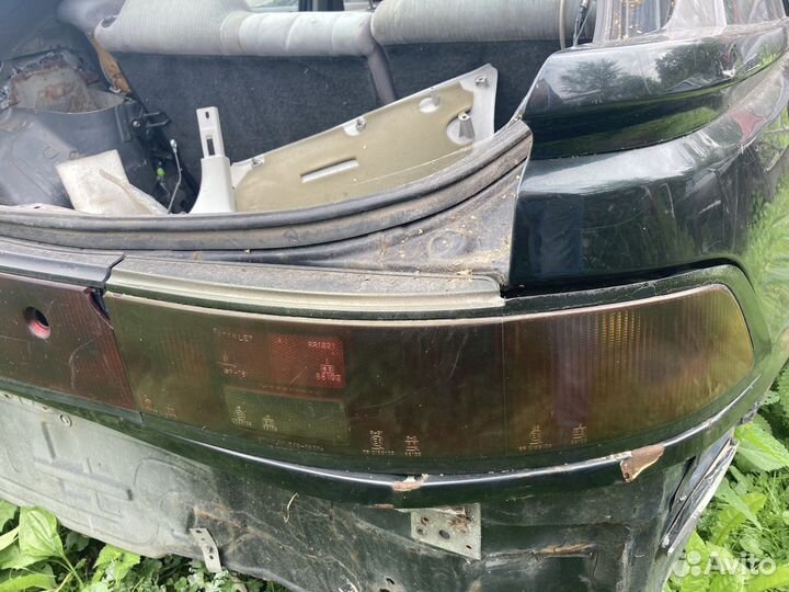 Задние фонари Мазда 323 F 93 год