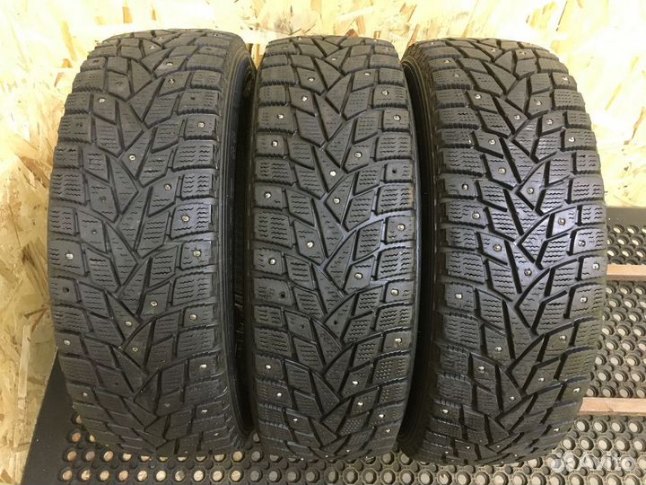 Dunlop SP Winter Ice 02 185/60 R15 88T