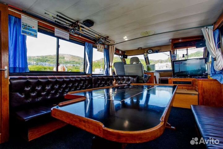 Скалы Три брата, остров Старичков, Бухта Русская