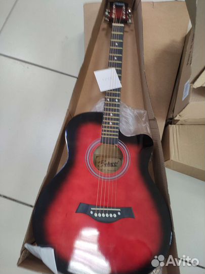 Акустическая гитара