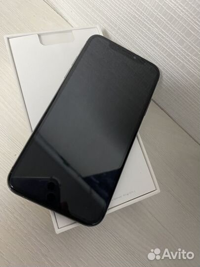 iPhone X, 256 ГБ