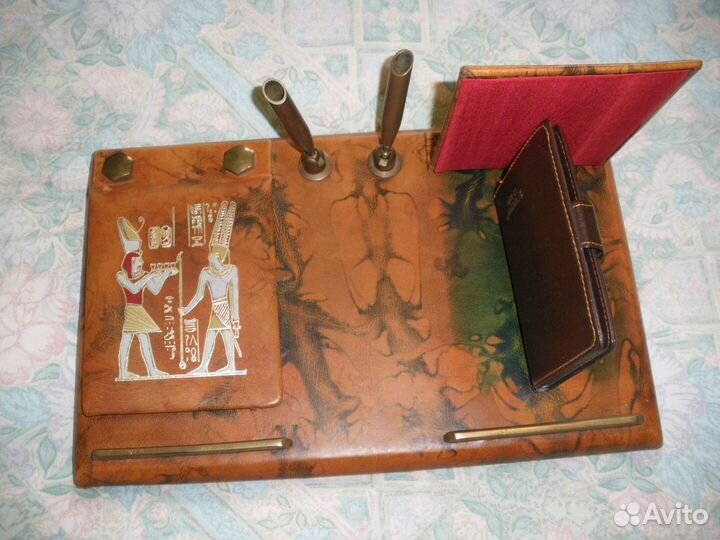 Письменный прибор (кожа 100), винтаж 60г