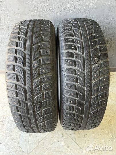 Kumho I'Zen KW22 215/65 R16