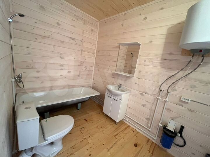 Дом 107,4 м² на участке 3,7 сот.