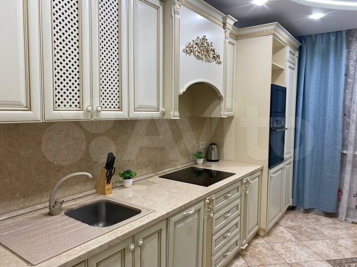 2-к. квартира, 70 м², 17/24 эт.