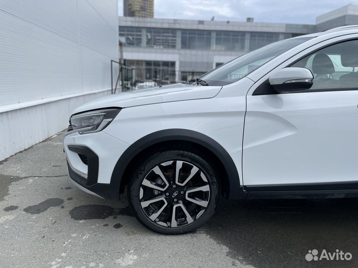 LADA Vesta Cross 1.8 CVT, 2024