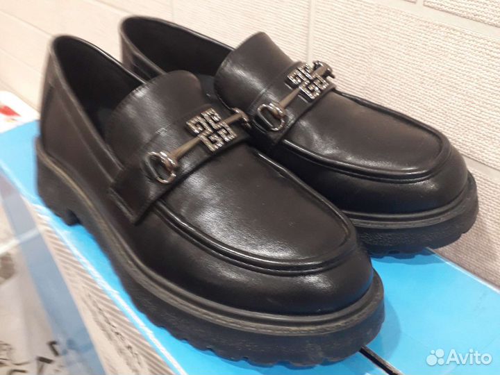 Лоферы 2 пары