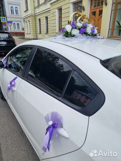 Свадебные украшения на машину
