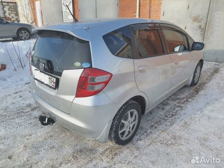 Фаркоп Honda Fit 2 поколение 2007-2013