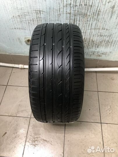 Yokohama Advan Sport V102 275/40 R19