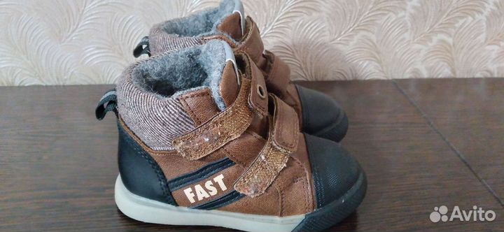 Ботиночки на мальчика демисизонные 22 р