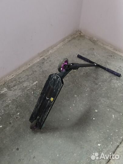 Продам трюковой самокат