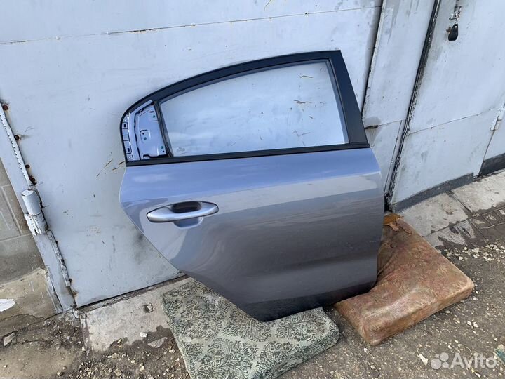 Задняя правая дверь Kia Rio 4 Оригинал 2017-2021