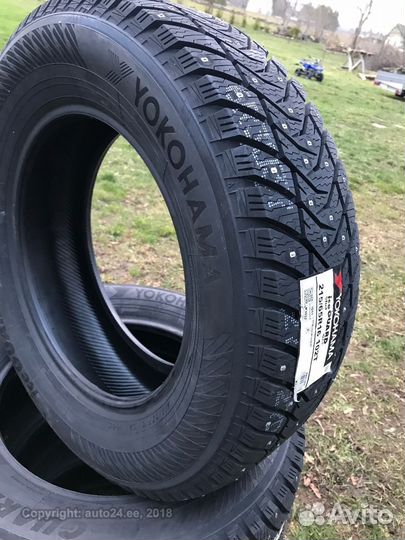 Yokohama IceGuard Stud IG65 275/55 R20 125