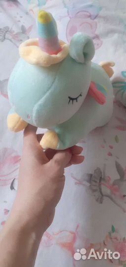 Милый единорожка