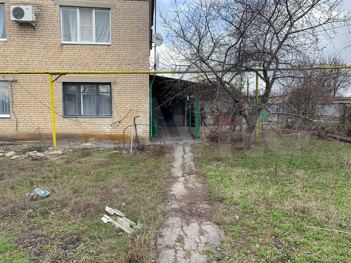 3-к. квартира, 72 м², 1/2 эт.