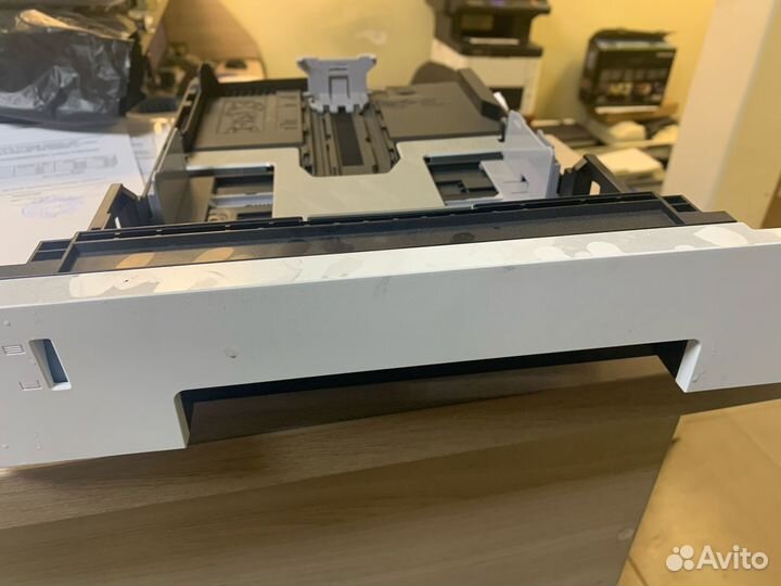 Лоток Kyocera M2040dn
