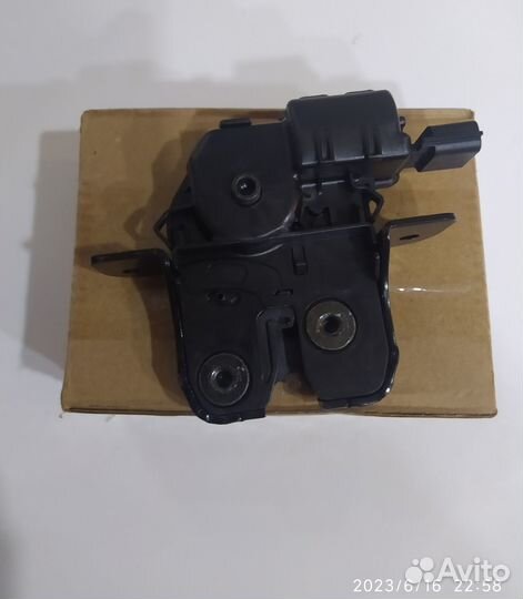 Замок багажника Duster 2, Fluence Arkana Scenic 3