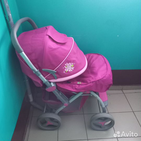 Прогулочная коляска