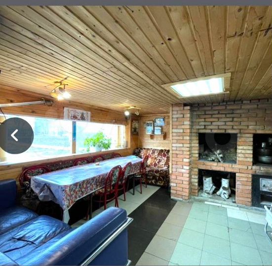 Дом 223 м² на участке 10 сот.