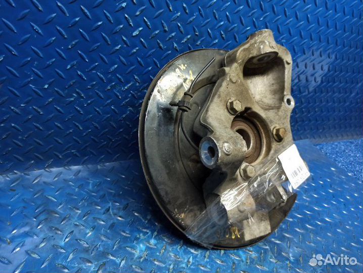 Кулак ступица задний левый Cadillac Srx 2