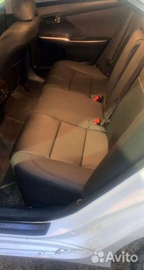 Чехлы для toyota camry 50