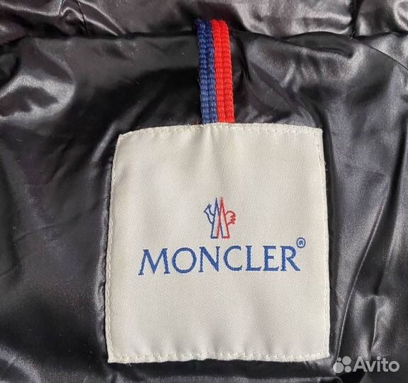 Пуховик Moncler с мехом