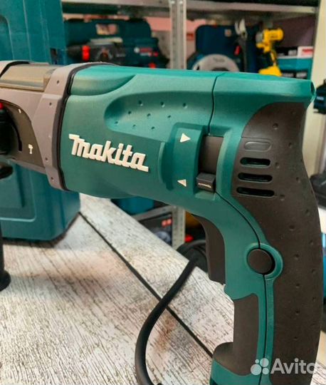 Перфоратор makita