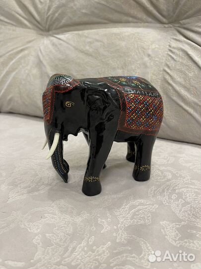 Статуэтка Слон дерево