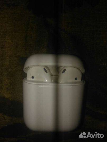 Airpods 2