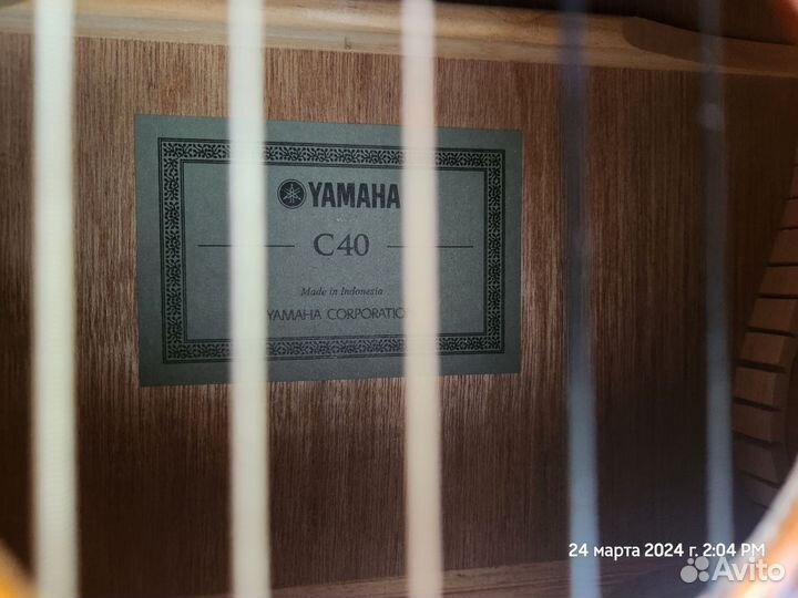 Гитара Ямаха С40