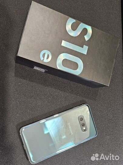 Samsung Galaxy S10e, 6/128 ГБ