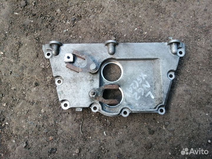 Крышка гбц передняя лев N62 BMW X5 e53 e70 e60 e65