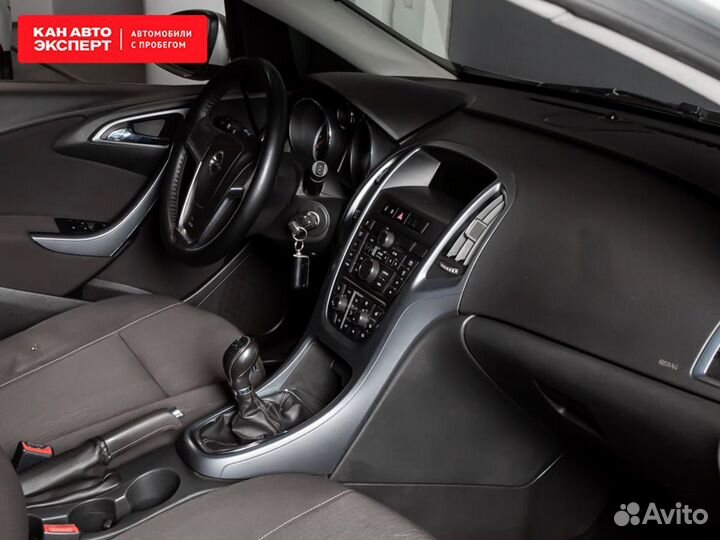 Opel Astra 1.6 МТ, 2012, 158 500 км