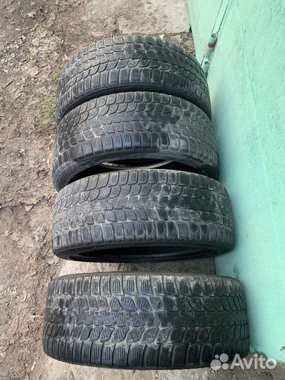 Bridgestone Blizzak LM-25 225/45 R19
