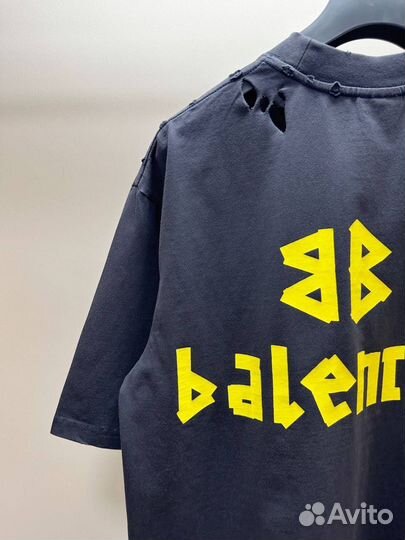 Balenciaga футболка