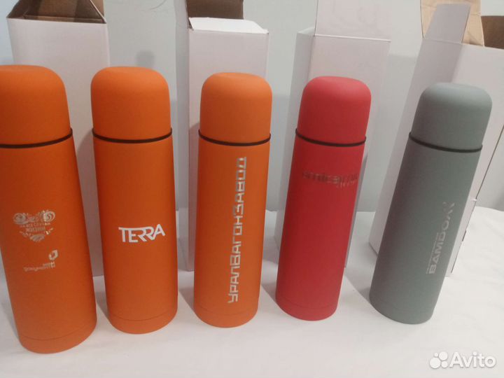 Термосы 500 мл с клапаном в чехле