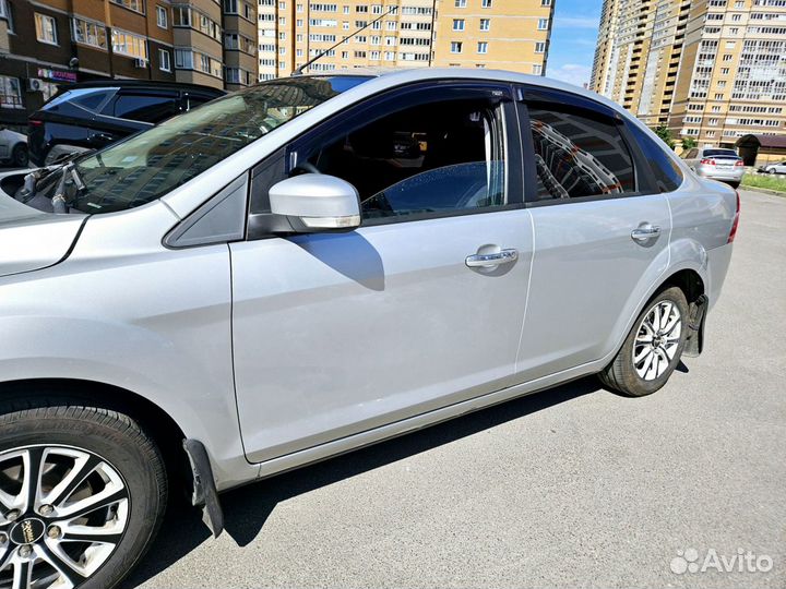 Ford Focus 1.6 МТ, 2011, 303 000 км