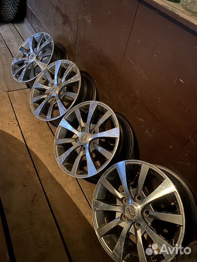 Литые диски R16 5/114.3
