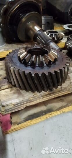 Шестерня мод большая(косозубая) meritor s5843