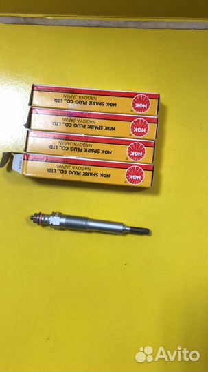 Свеча накала NGK Y-971M / Mitsubishi Canter 3.3D 4