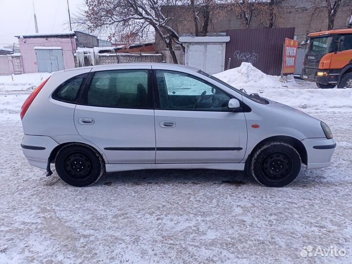 Машина на разбор Nissan Tino V10 2,0AT 98-06