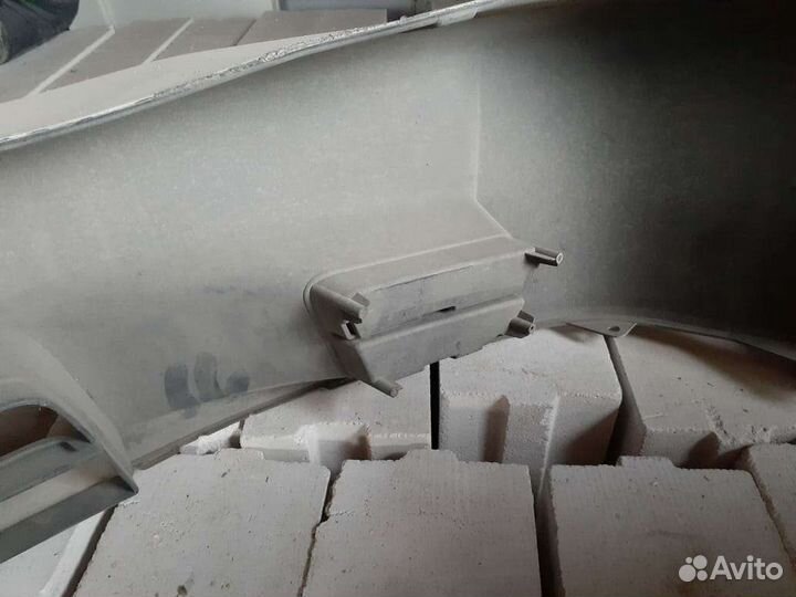 Бампер на honda stepwagon