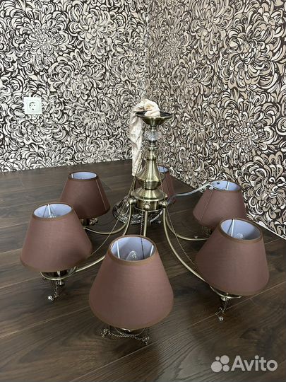 Люстра потолочная новая