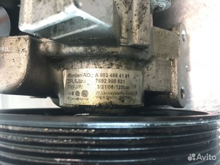 Насос гидроусилителя руля Mercedes C-Class W203